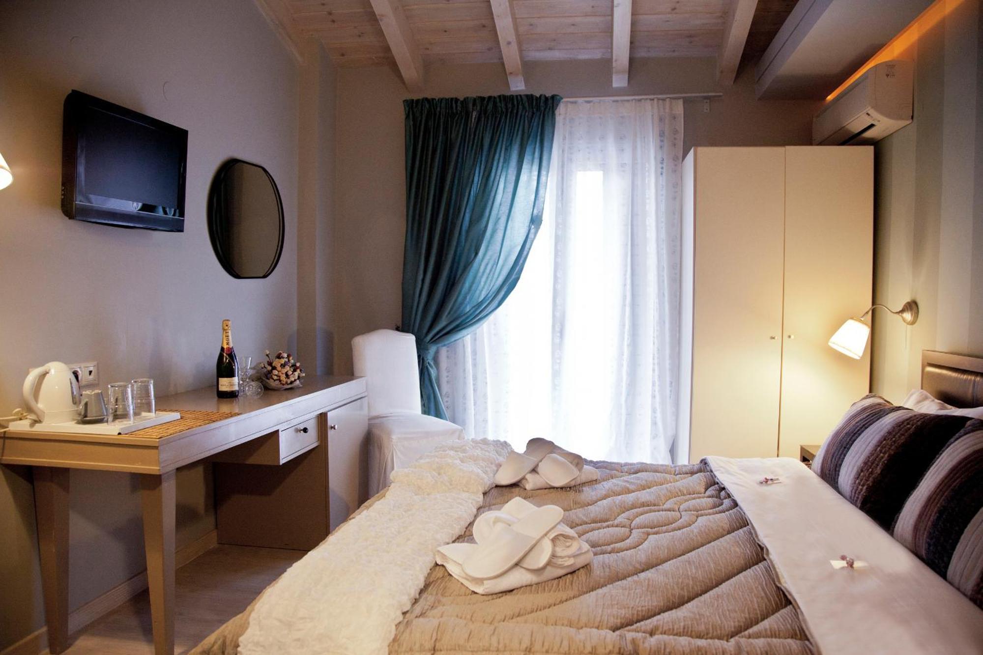 Grimani Pension Nafplio Bagian luar foto
